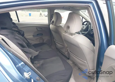 2010 Honda Insight Ex from USA, damaged, VIN JHMZE2H71AS017982